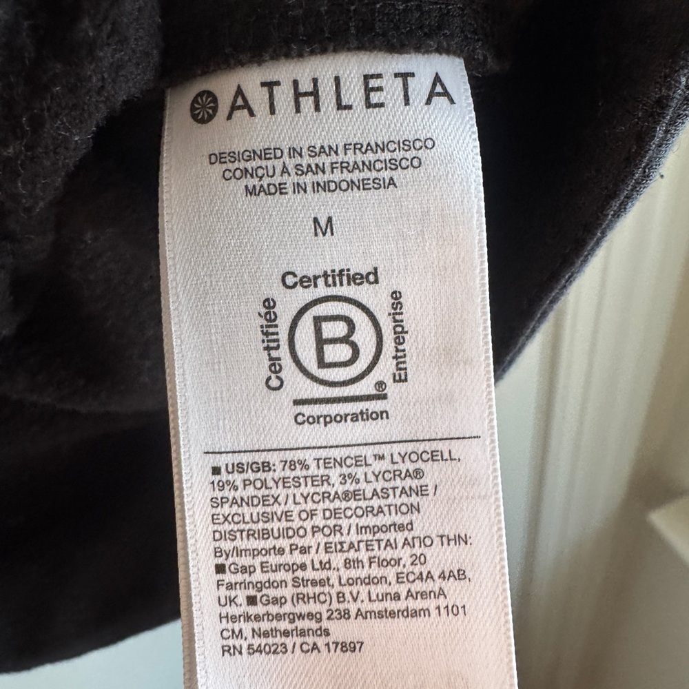 Athleta Black Cropped Sweatshirt Pullover | Size M | Soft Cozy - Picture 5 of 8
